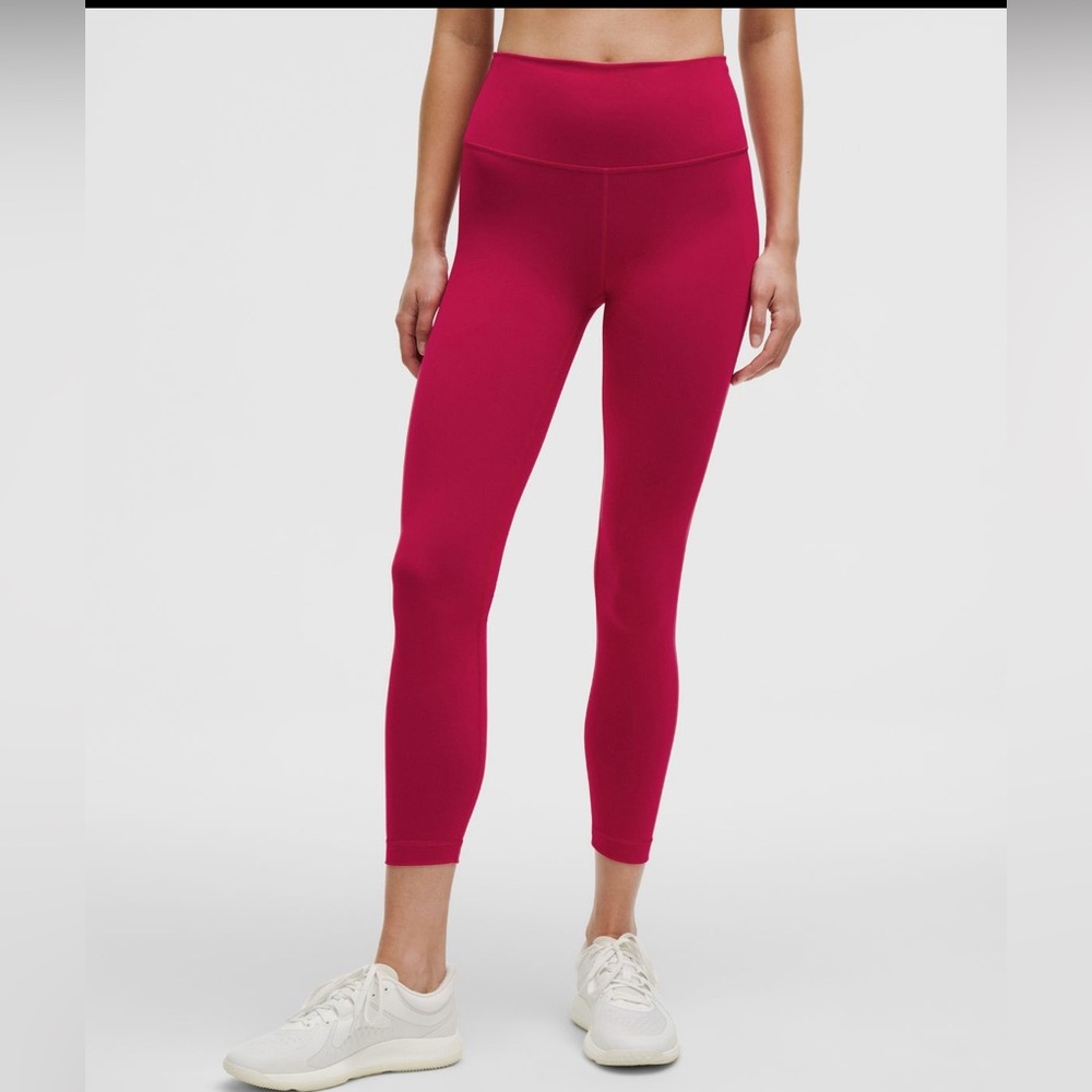 LULULEMON NWT Wunder Train High-Rise Tight 25" leggings